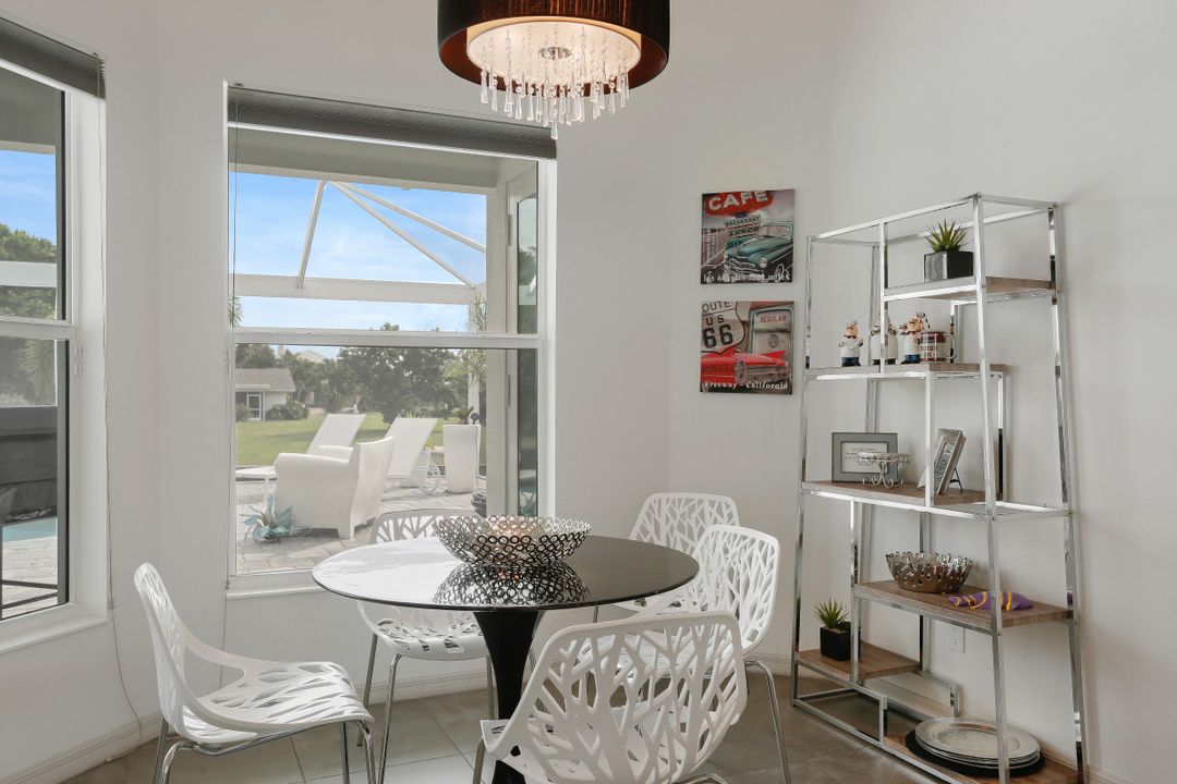 5341 Mikado Ct, Cape Coral, FL 33904