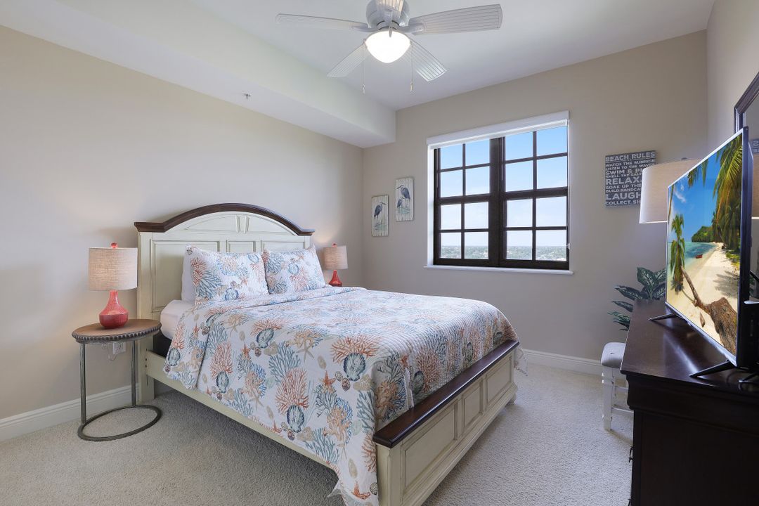 5793 Cape Harbour Dr #912, Cape Coral, FL 33914