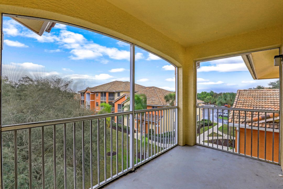 6341 Aragon Way #305, Fort Myers, FL 33966