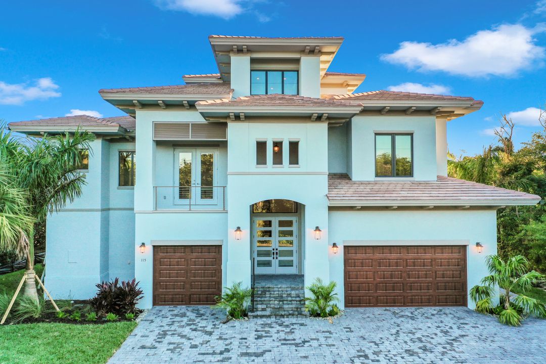 115 Wild Cherry Ln, Marco Island, FL 34145