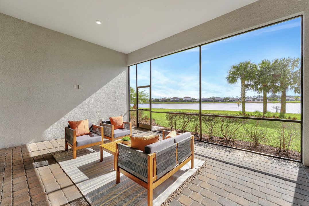 17444 Newberry Ln, Estero, FL 33928