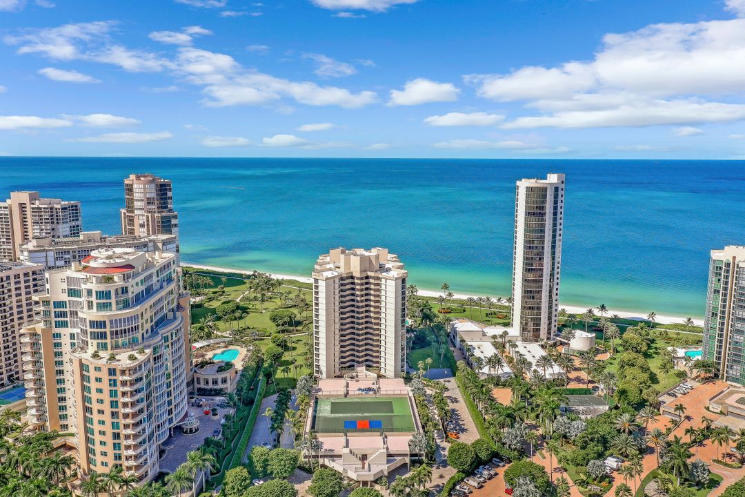 4551 Gulf Shore Blvd N #1003, Naples, FL 34103