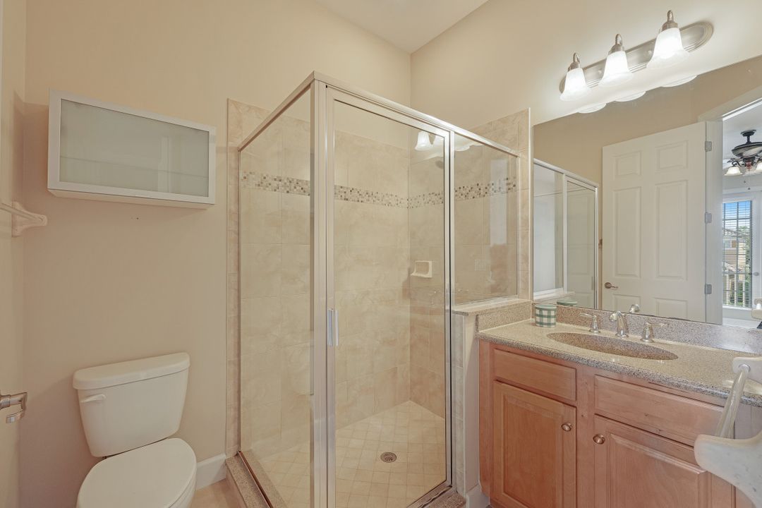 10380 Glastonbury Cir #202, Fort Myers, FL 33913