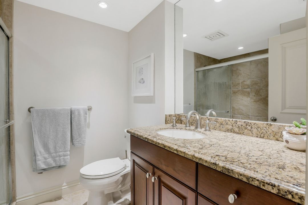 4031 Gulf Shore Blvd N #5F, Naples, FL 34103