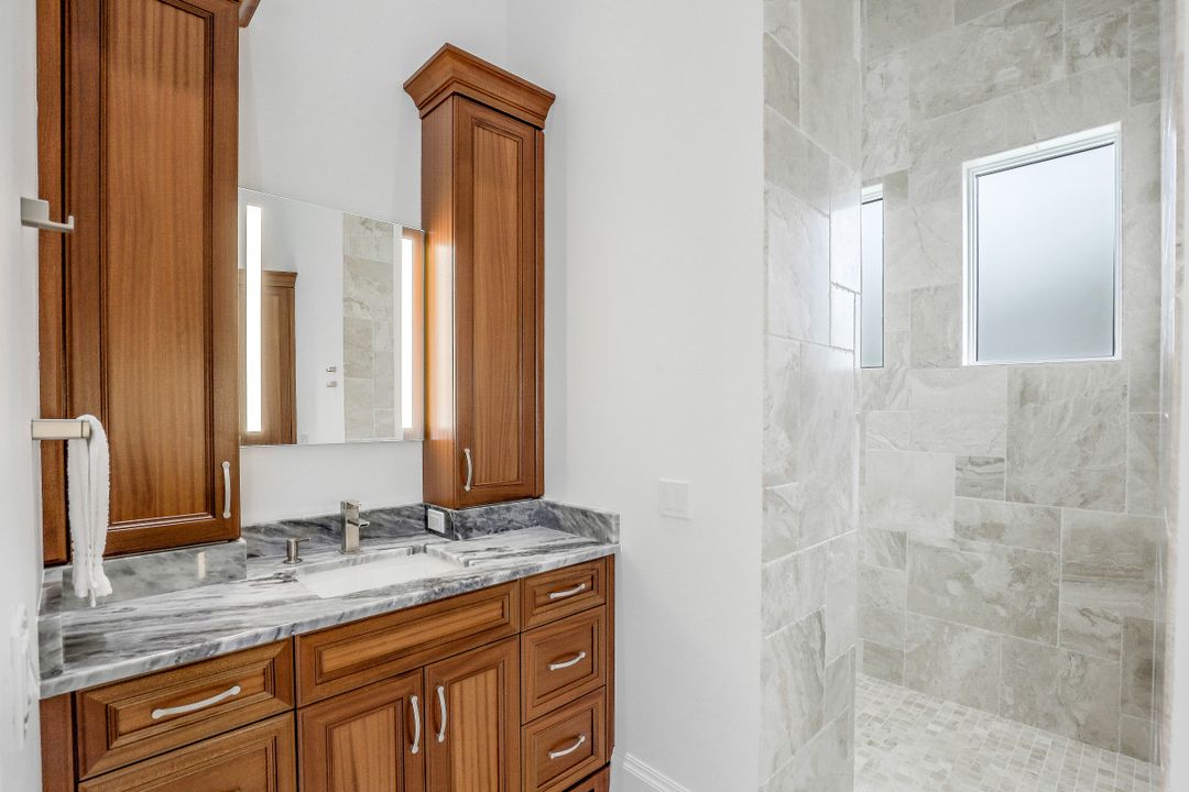 1001 Coronado Ct, Marco Island, FL 34145