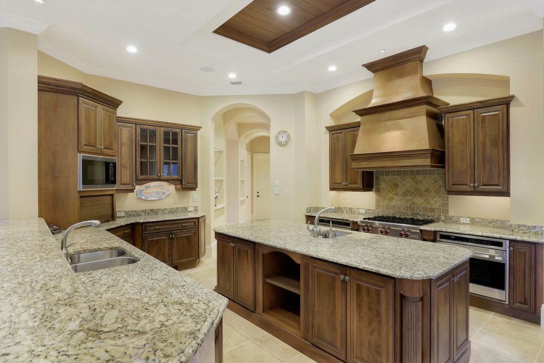 23941 Tuscany Ct, Bonita Springs, FL 34134