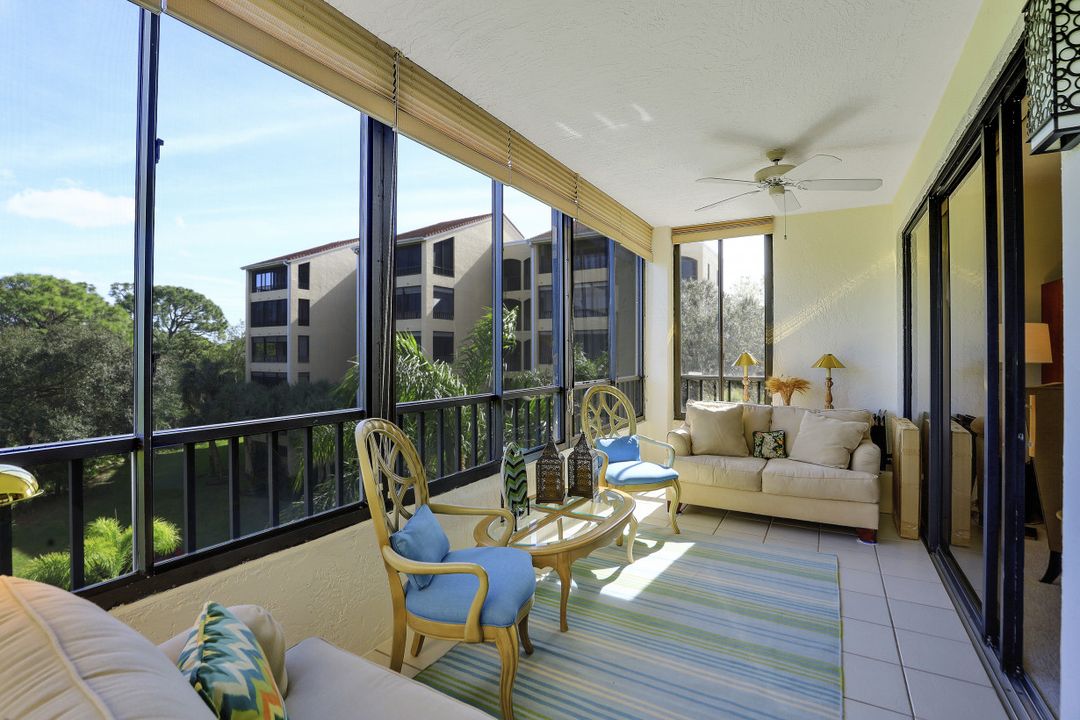 6510 Valen Way #B-302, Naples, FL 34108