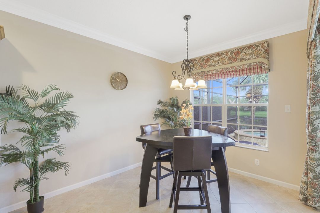 9167 Shale Ct, Naples, FL 34120