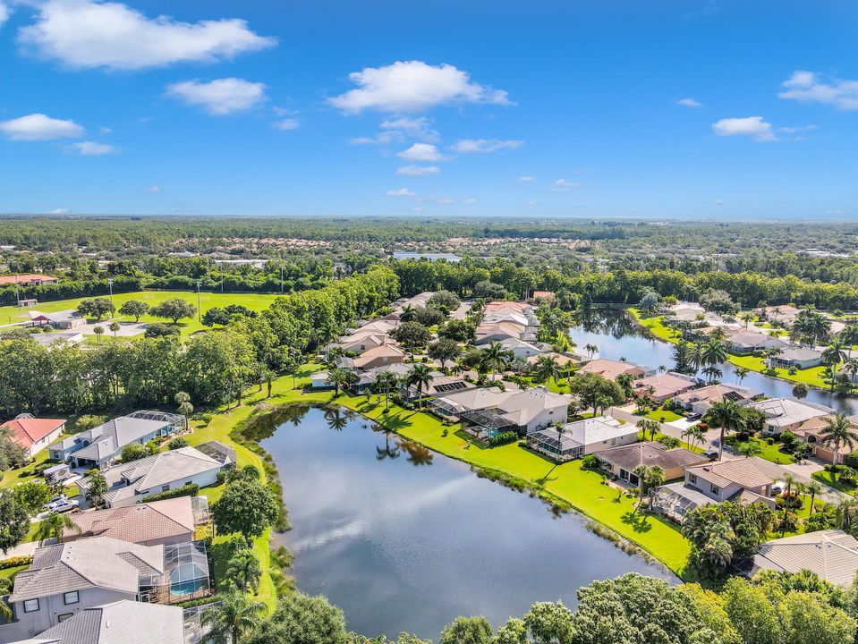 25610 Springtide Ct, Bonita Springs, FL 34135