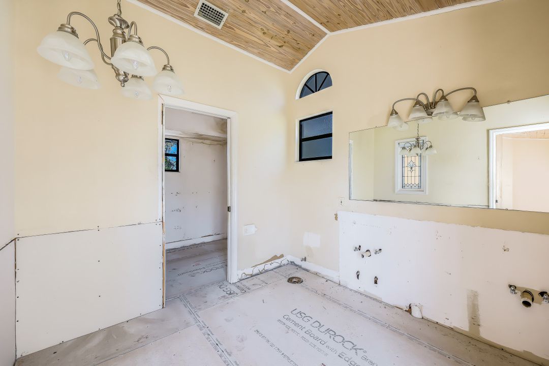 7142 Congdon Rd, Fort Myers, FL 33908