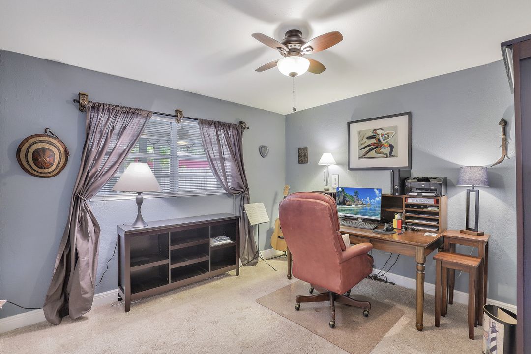 3950 Luverne St, Fort Myers, FL 33901