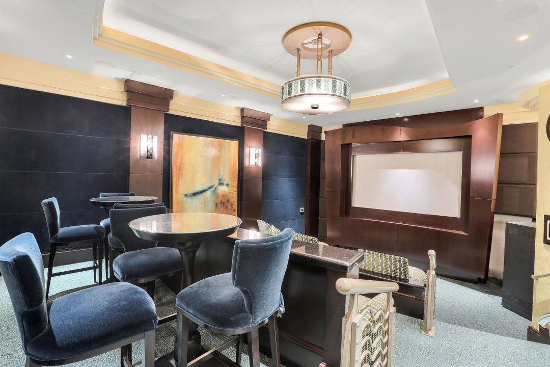 940 Cape Marco Dr #1904, Marco Island, FL 34145