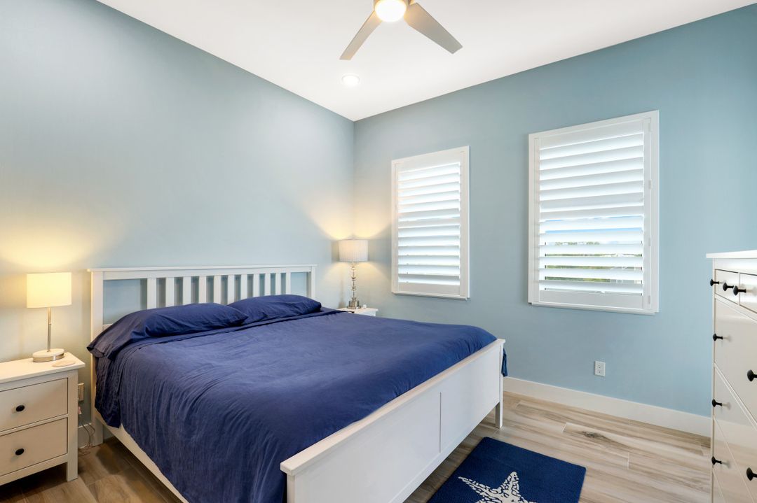 27050 Flamingo Dr, Bonita Springs, FL 34135