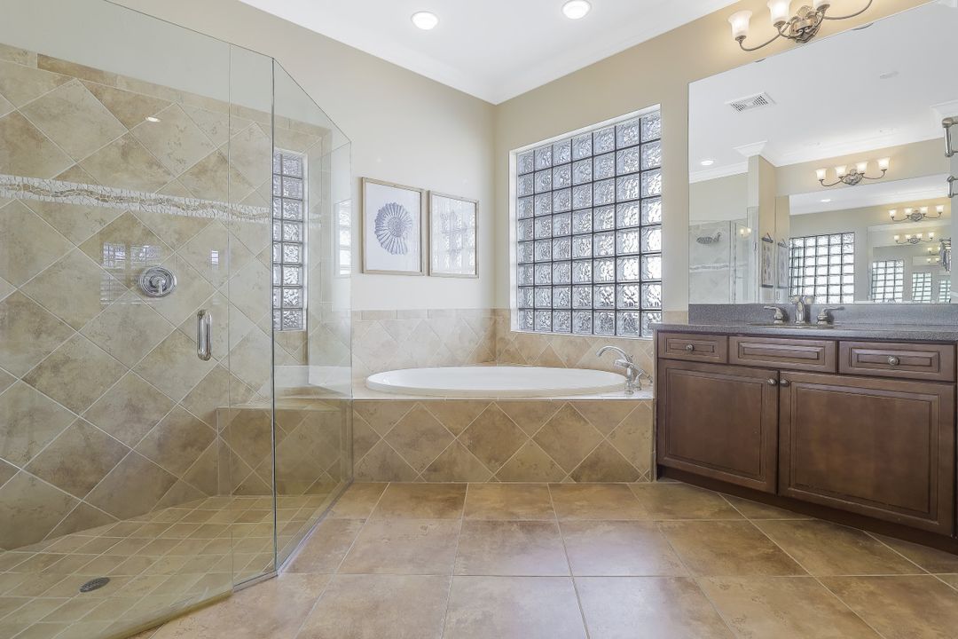 28273 Altessa Way, Bonita Springs, FL 34135