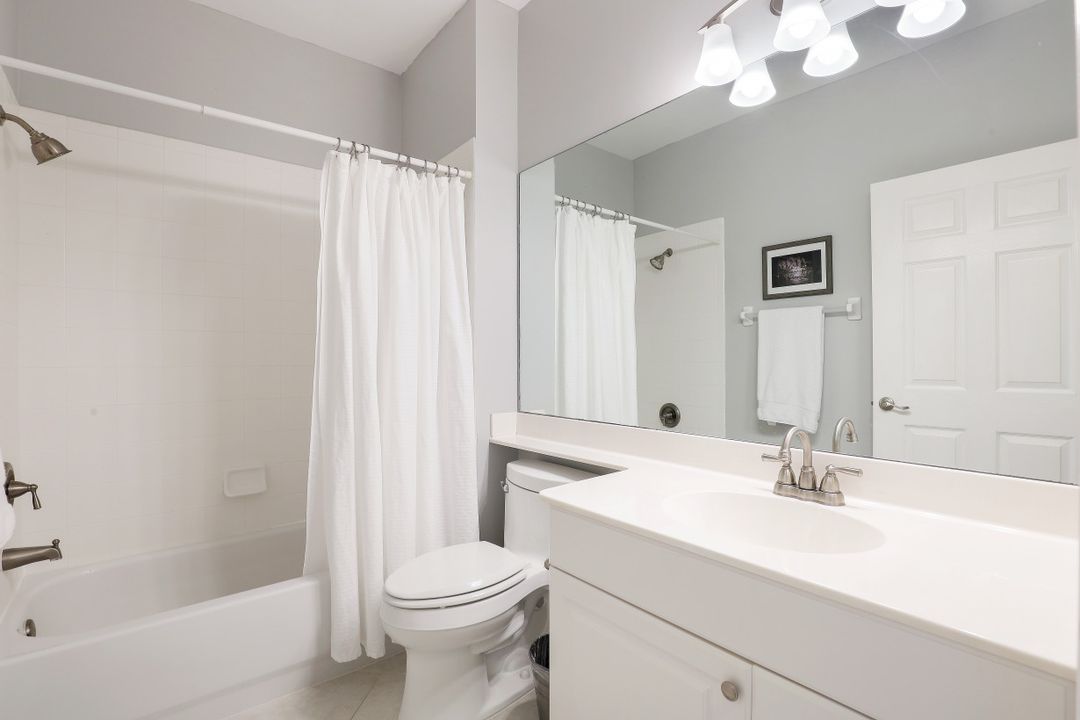 5870 3 Iron Dr #4-401, Naples, FL 34110