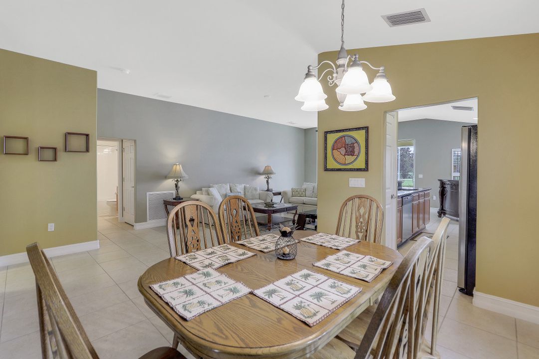 2620 Astwood Ct, Cape Coral, FL 33991