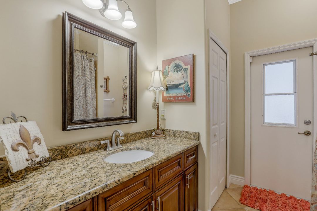 5315 SW 25th Pl, Cape Coral, FL 33914