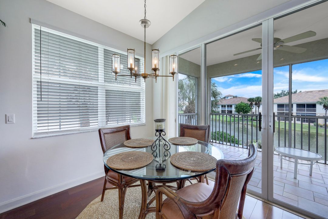 3065 Driftwood Way #4202, Naples, FL 34109