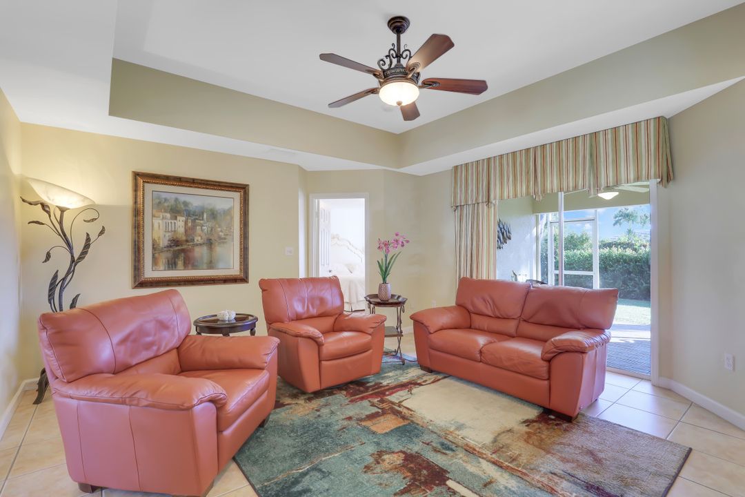 5013 Catalina Ct, Naples, FL 34112