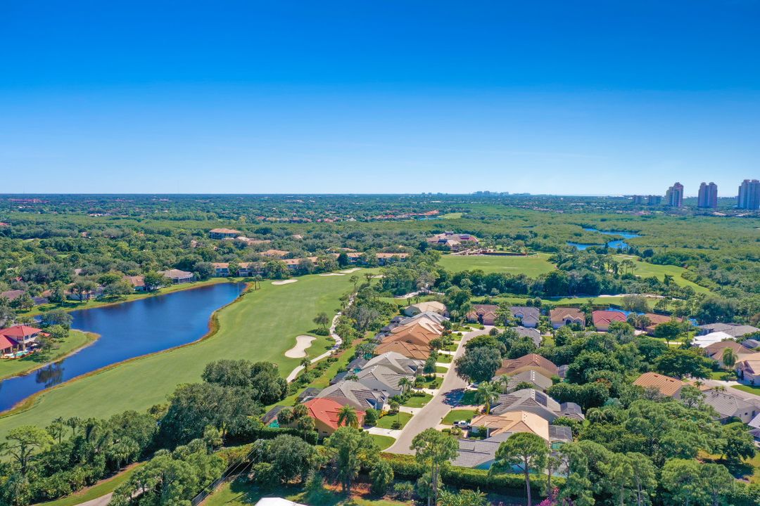 25050 Bay Cedar Dr, Bonita Springs, FL 34134