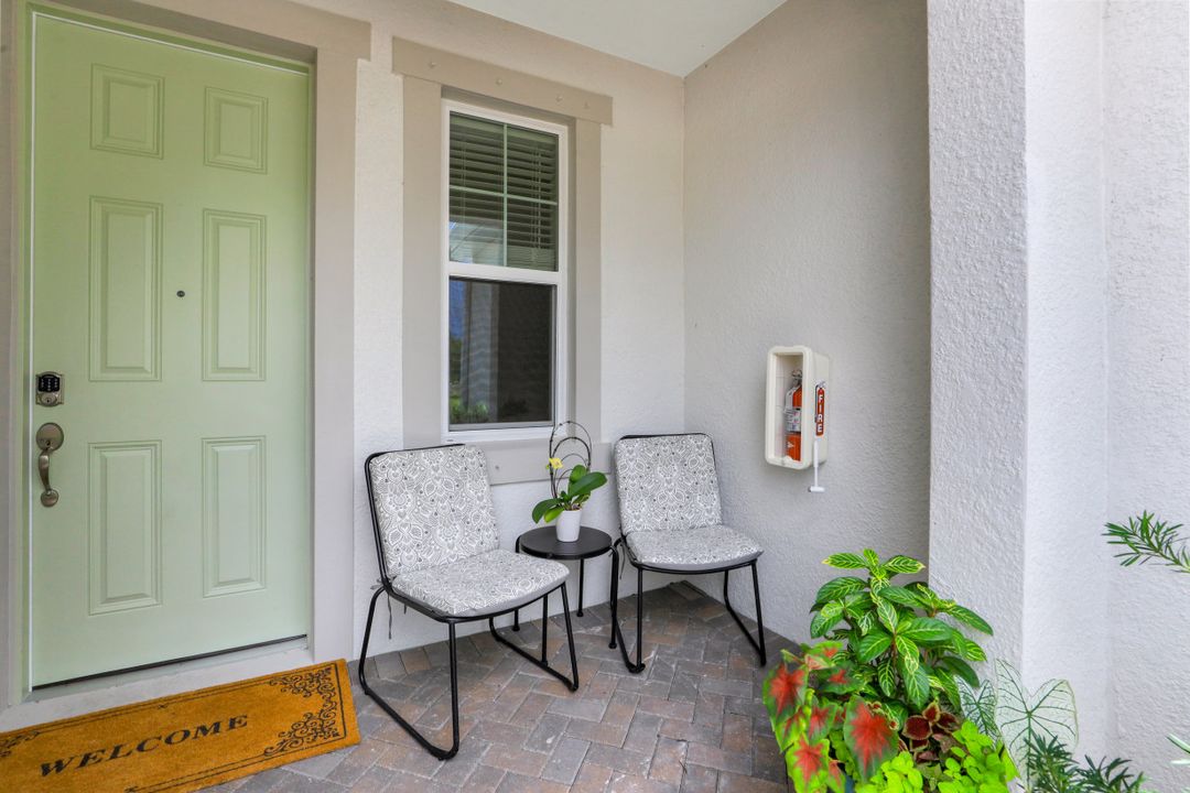 4659 Arboretum Cir #103, Naples, FL 34112