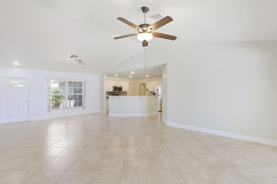 846 SW 31st Terrace, Cape Coral, FL 33914