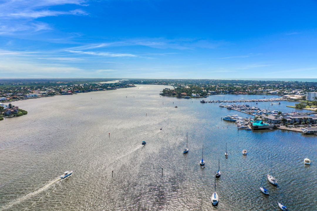 1001 10th Ave S #F3, Naples, FL 34102