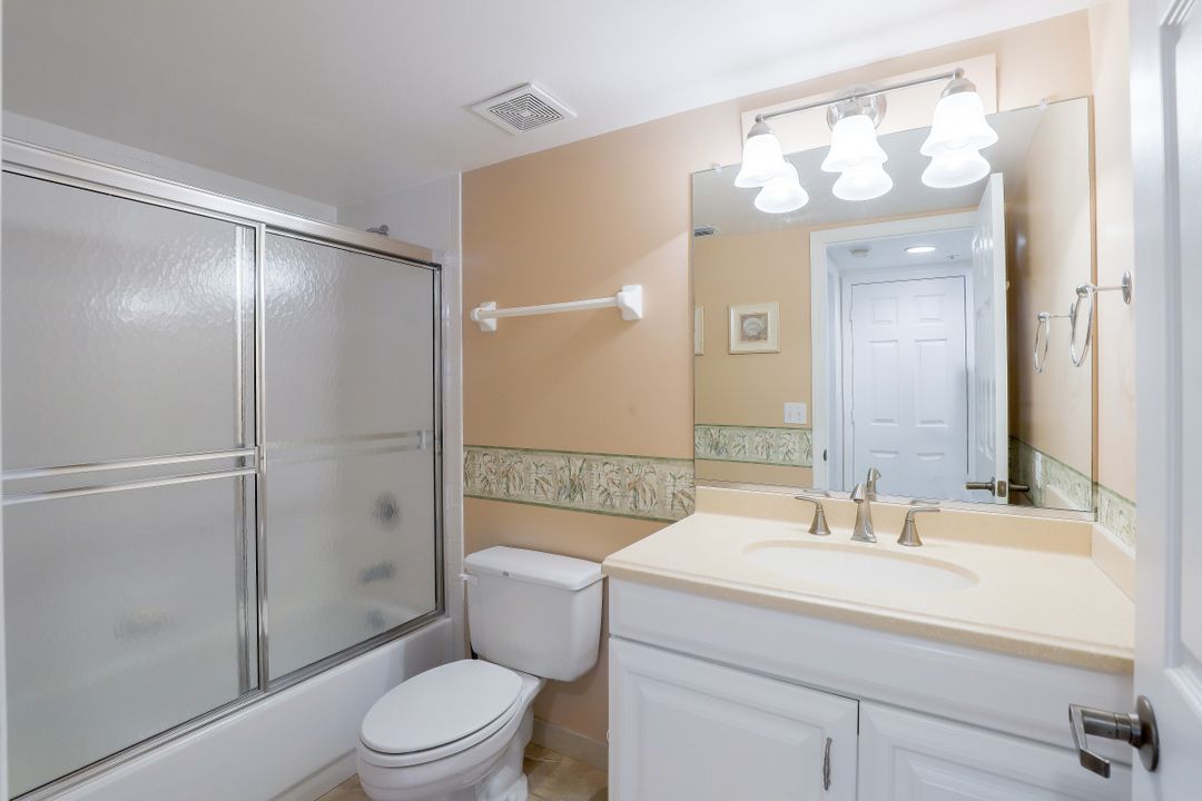 4361 Bay Beach Ln #124, Fort Myers Beach, FL 33931