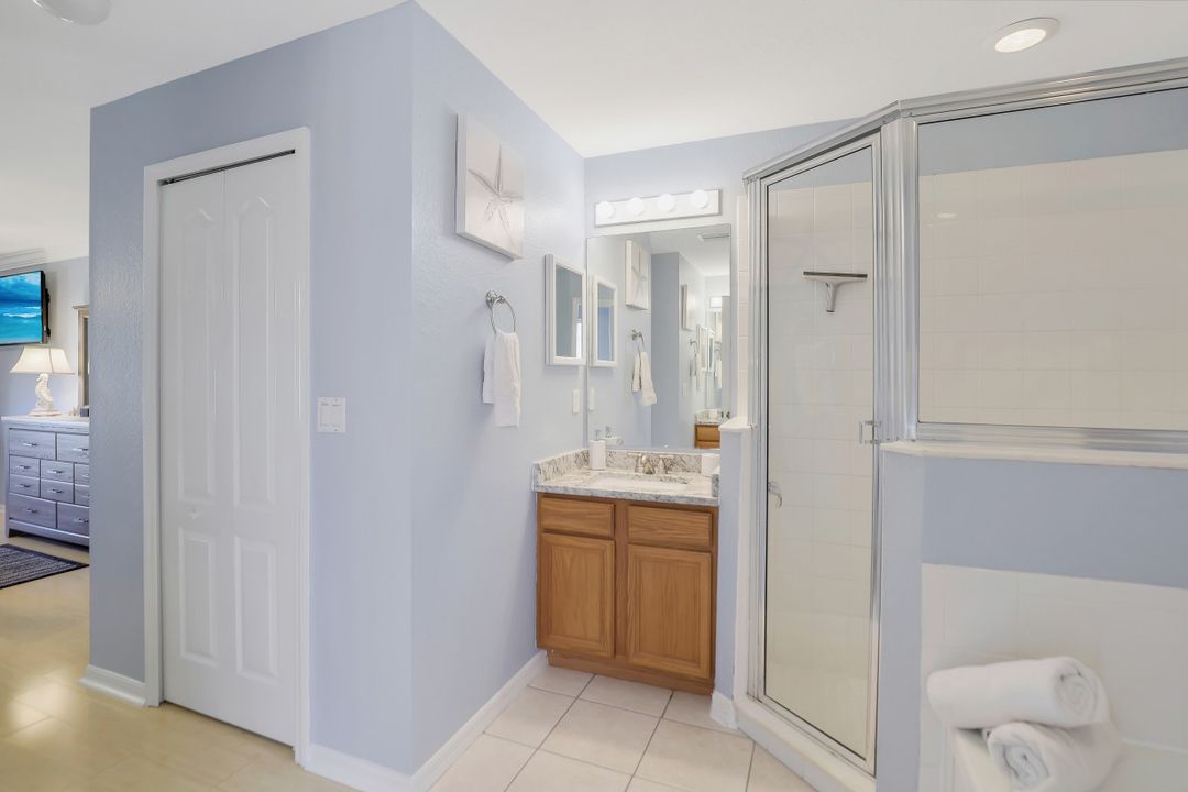 1422 SE 31st Terrace, Cape Coral, FL 33904