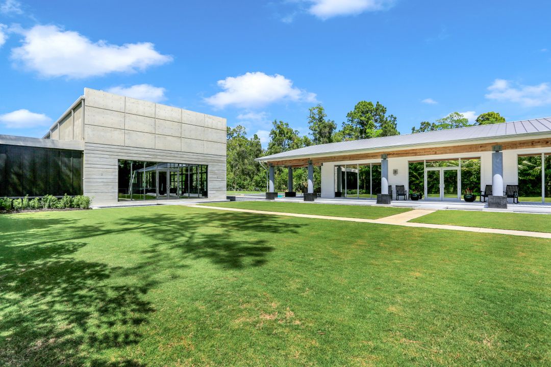 4441 5th Ave NW, Naples, FL 34119