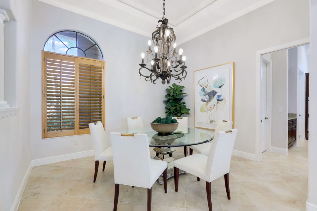 3114 Terramar Ct, Naples, FL 34119