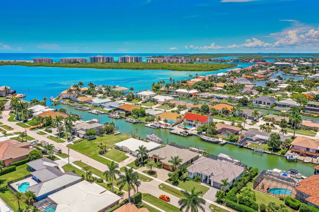 842 Elm Ct, Marco Island, FL 34145