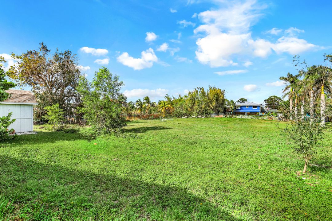 3880 Bennett Ln, Bonita Springs, FL 34134