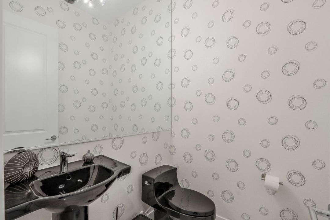 1567 Jamaica Ct, Marco Island, FL 34145