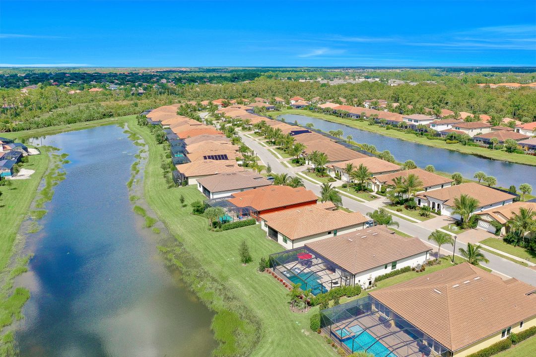 4580 Tamarind Way, Naples, FL 34119