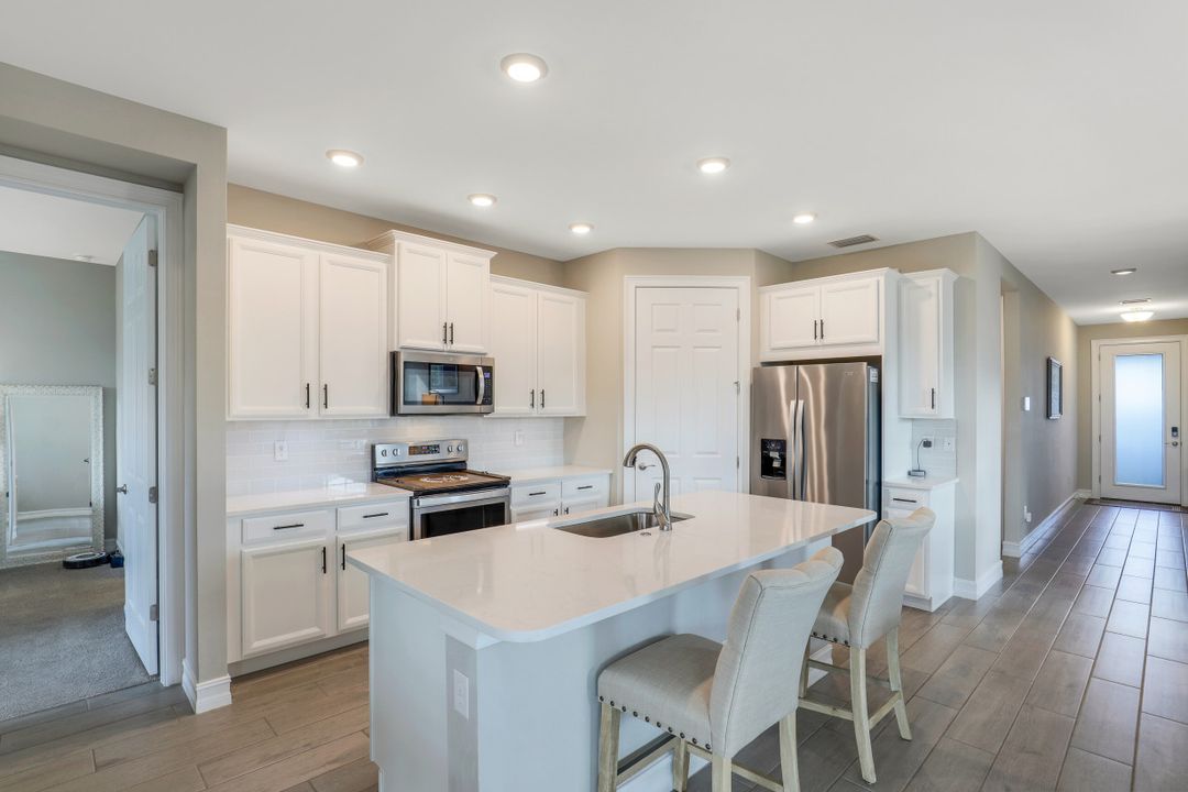 16546 Crescent Beach Way, Bonita Springs, FL 34135