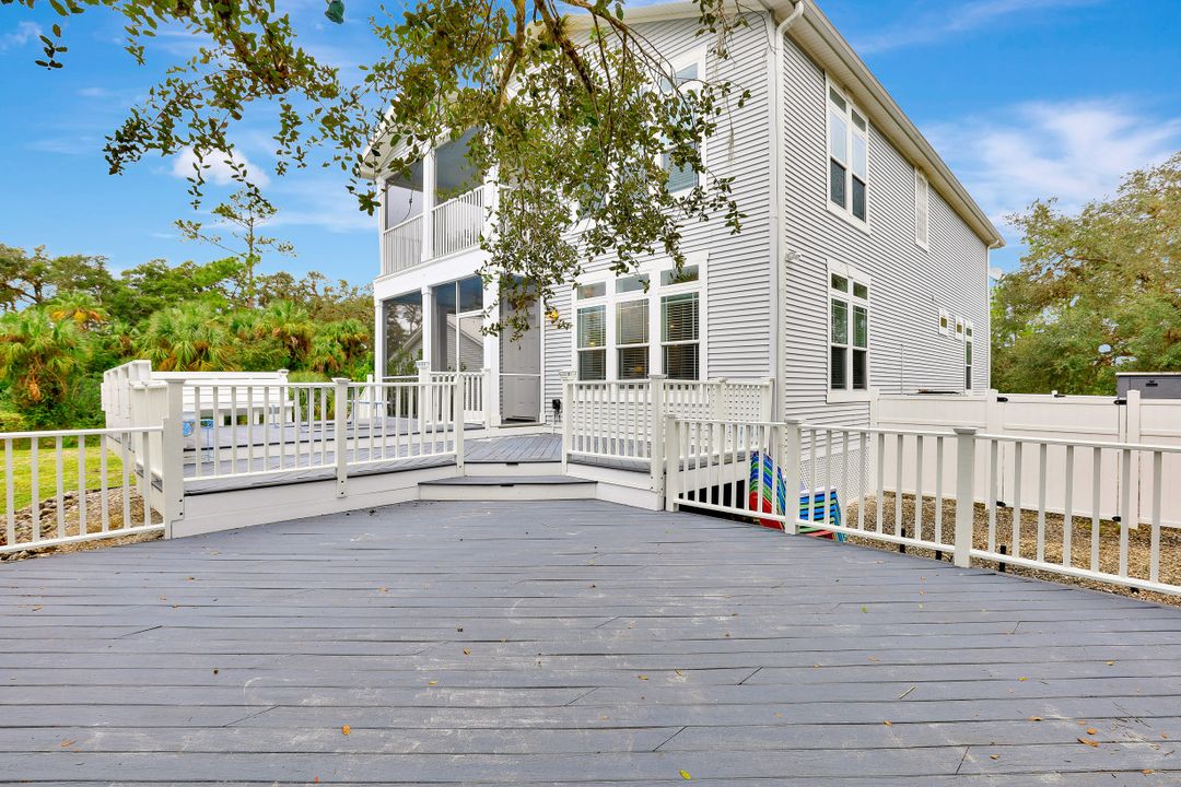 5680 Dana Rd, Fort Myers, FL 33905