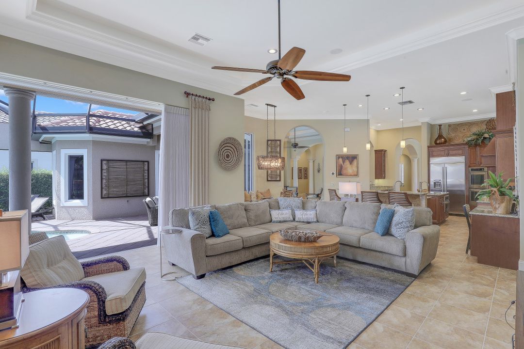 10610 Via Milano Dr, Miromar Lakes, FL 33913