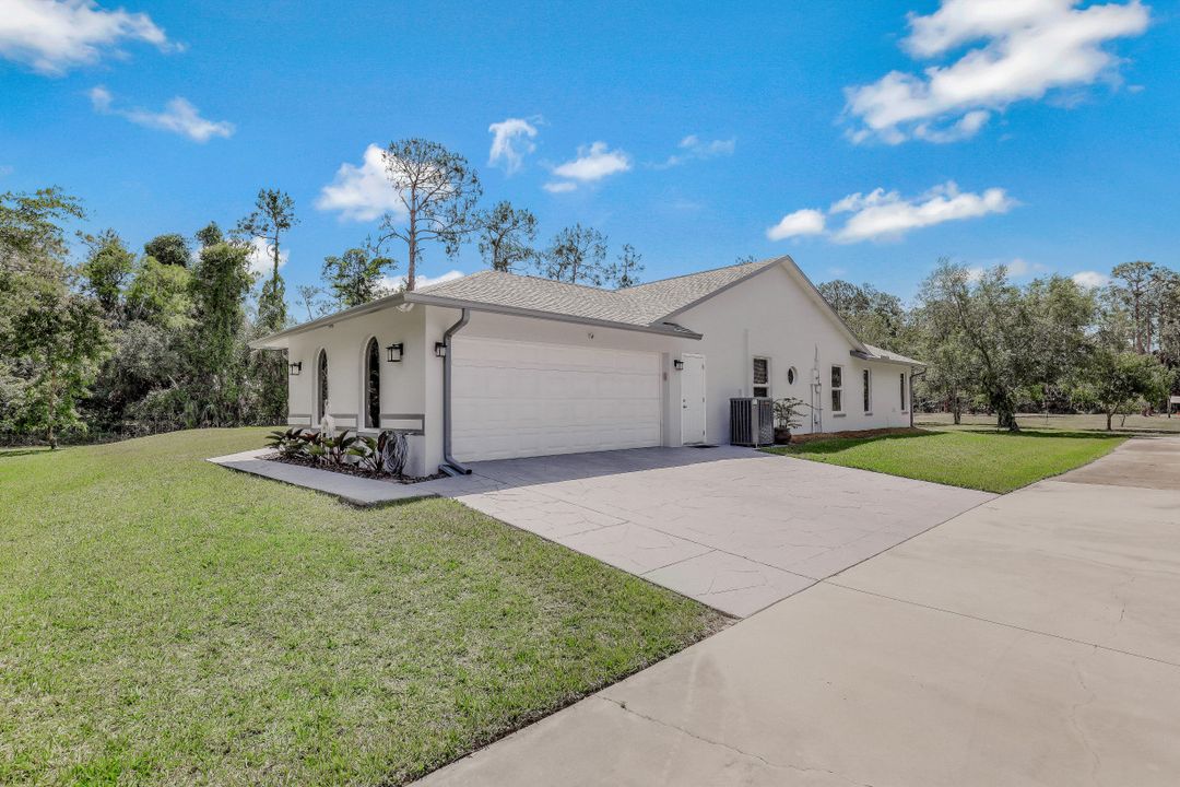 4530 7th Ave SW, Naples, FL 34119
