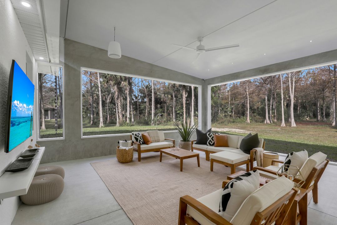 5995 Lancewood Way, Naples, FL 34116