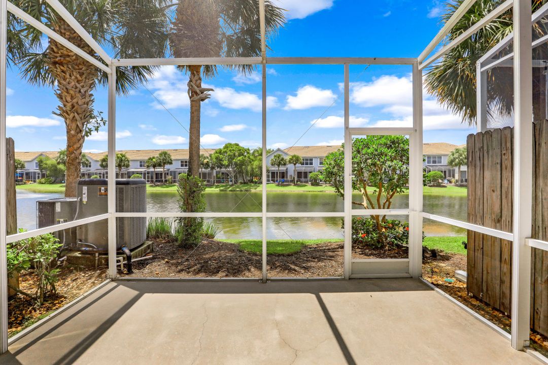 15918 Marcello Cir, Naples, FL 34110