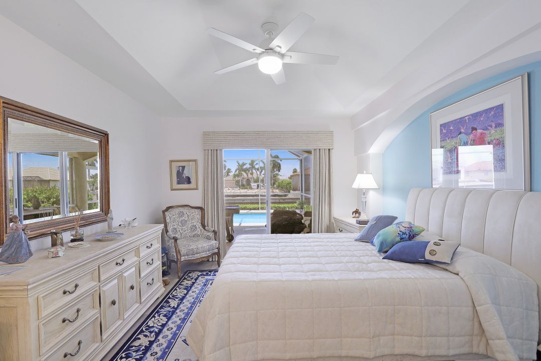 371 Capistrano Ct, Marco Island, FL 34145