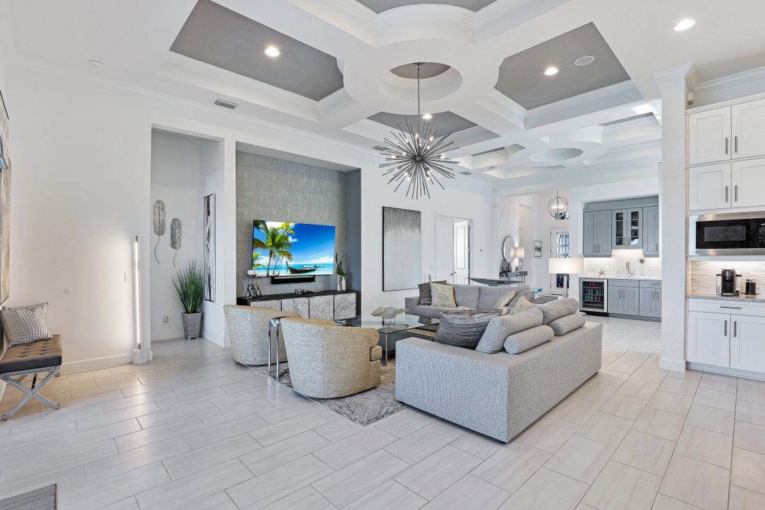 9481 Montelanico Loop, Naples, FL 34119