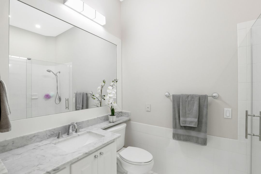 3004 Ellice Way, Naples, FL 34119