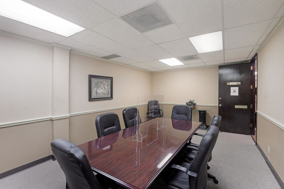 4625 North Fwy, Houston, TX 77022