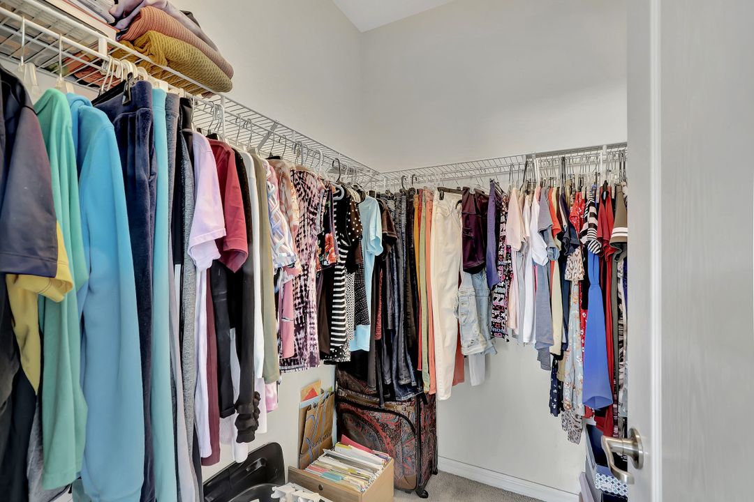 9577 Mirada Blvd, Fort Myers, FL 33908