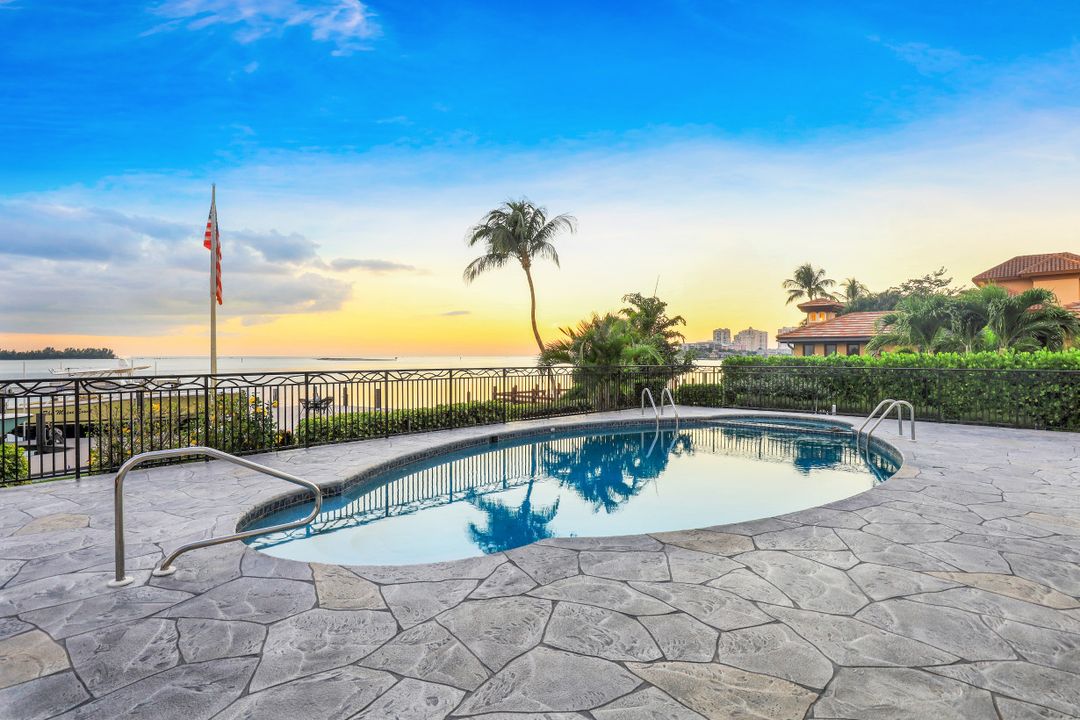 1461 Caxambas Ct, Marco Island, FL 34145