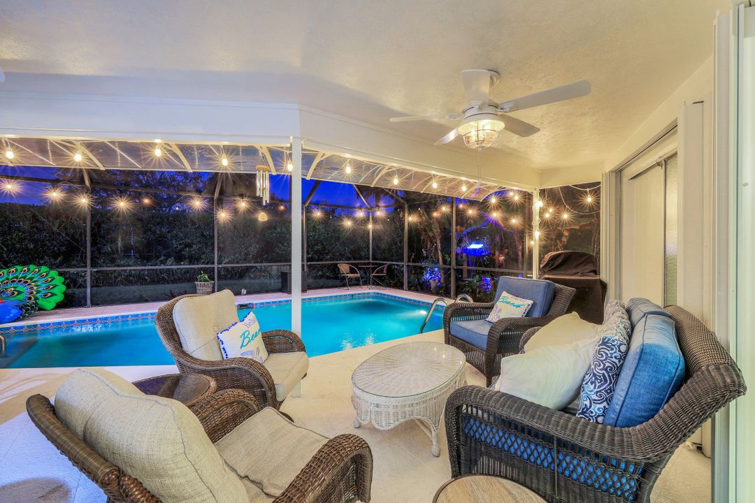 4459 Parrot Ave, Naples, FL 34104