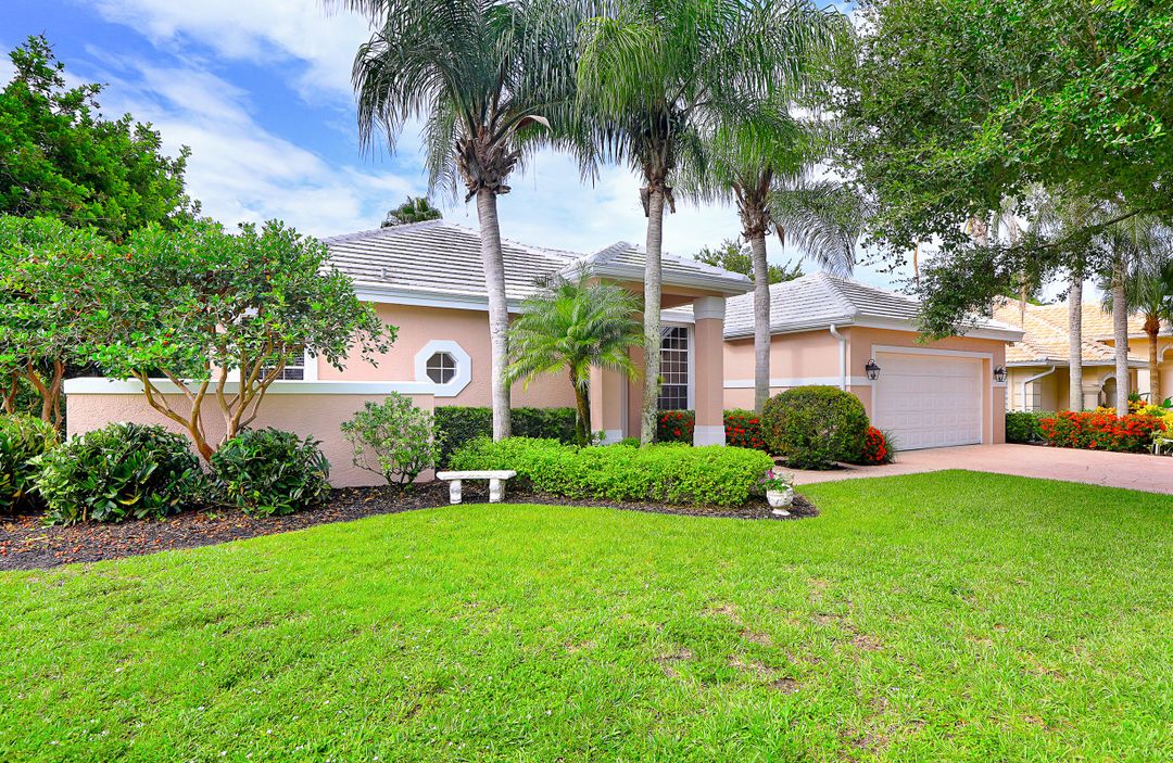 5910 Sonoma Ct, Naples, FL 34119