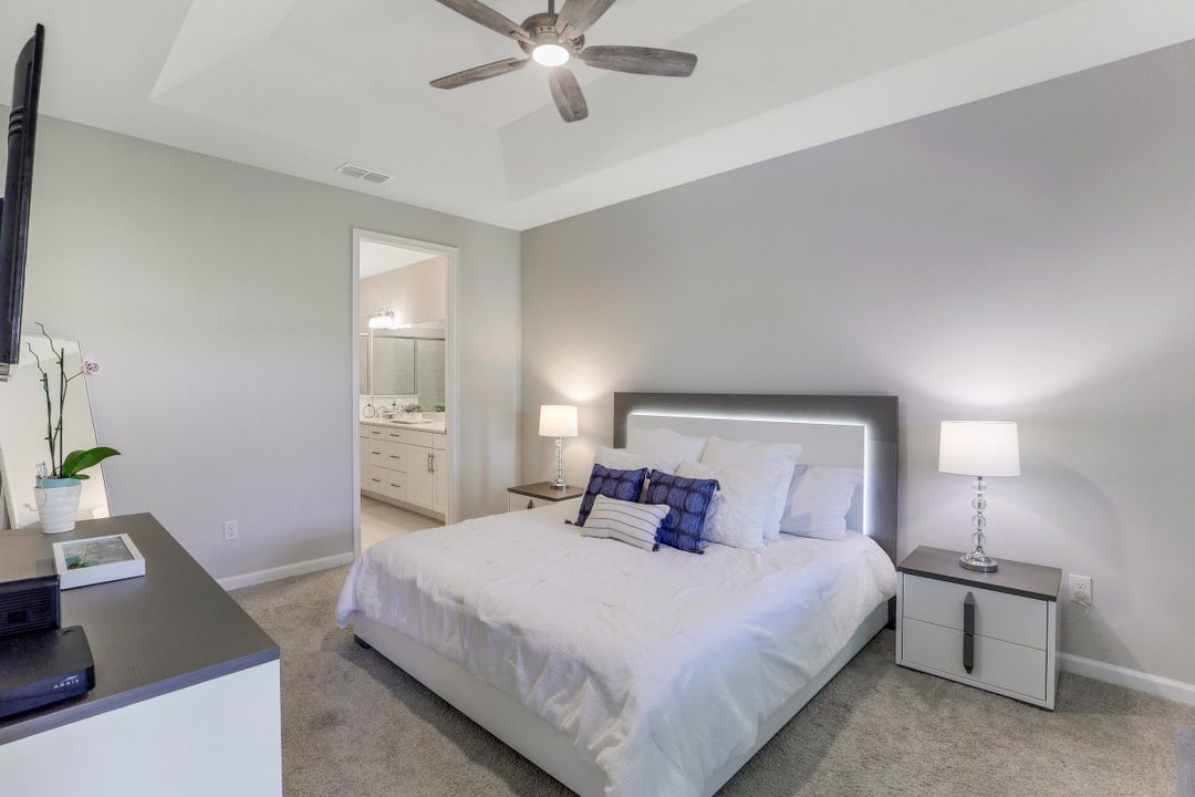 4659 Arboretum Cir #103, Naples, FL 34112